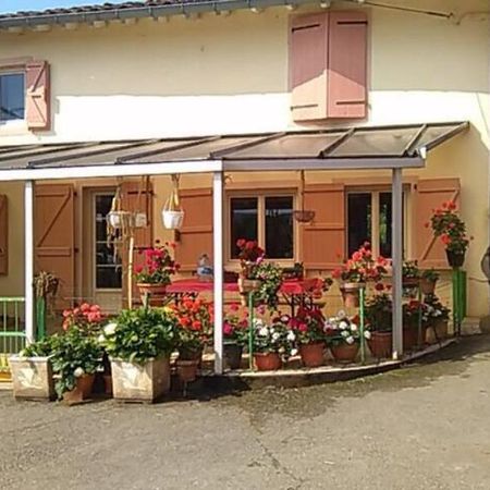 Gite A La Ferme Montesquieu-Avantes Exteriör bild