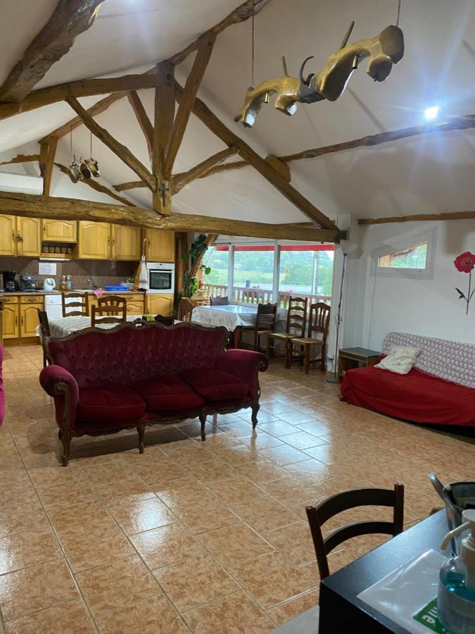Gite A La Ferme Montesquieu-Avantes Exteriör bild